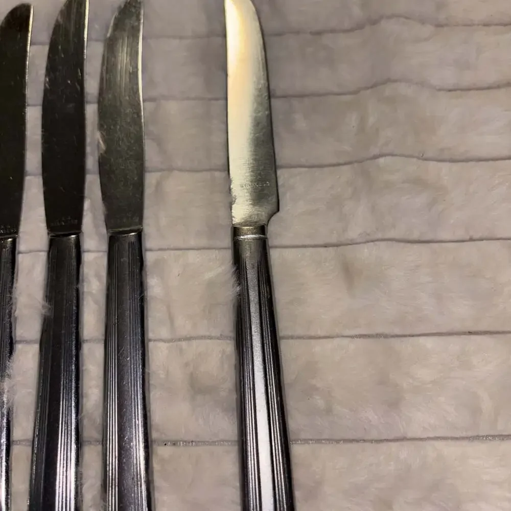 Lot of 5 Vintage Silco Freedom Stainless Dinner Knives USA + 1 Lookalike Spare